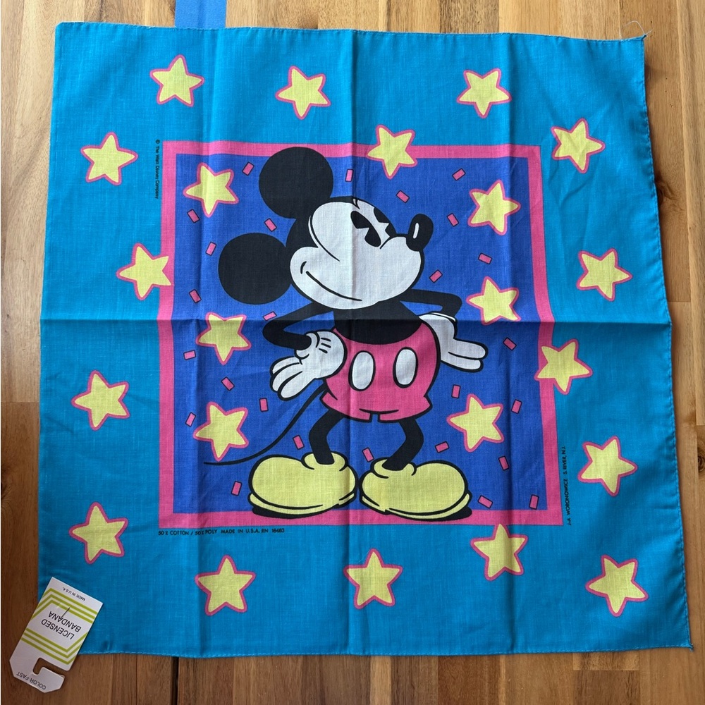 Vintage Mickey Mouse Walt Disney Company Licensed Bandana NWT 90’s